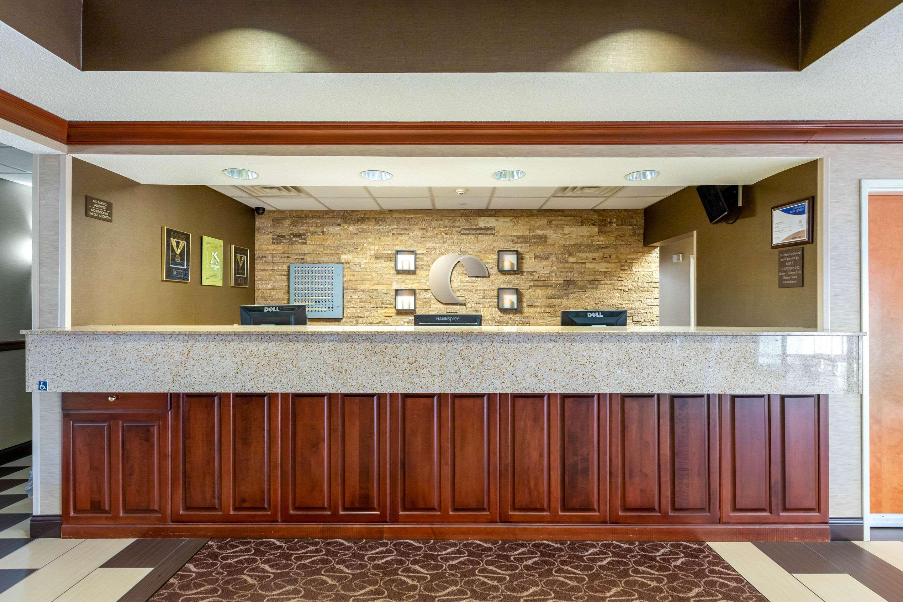 Comfort Suites Stevensville - St Joseph Kültér fotó