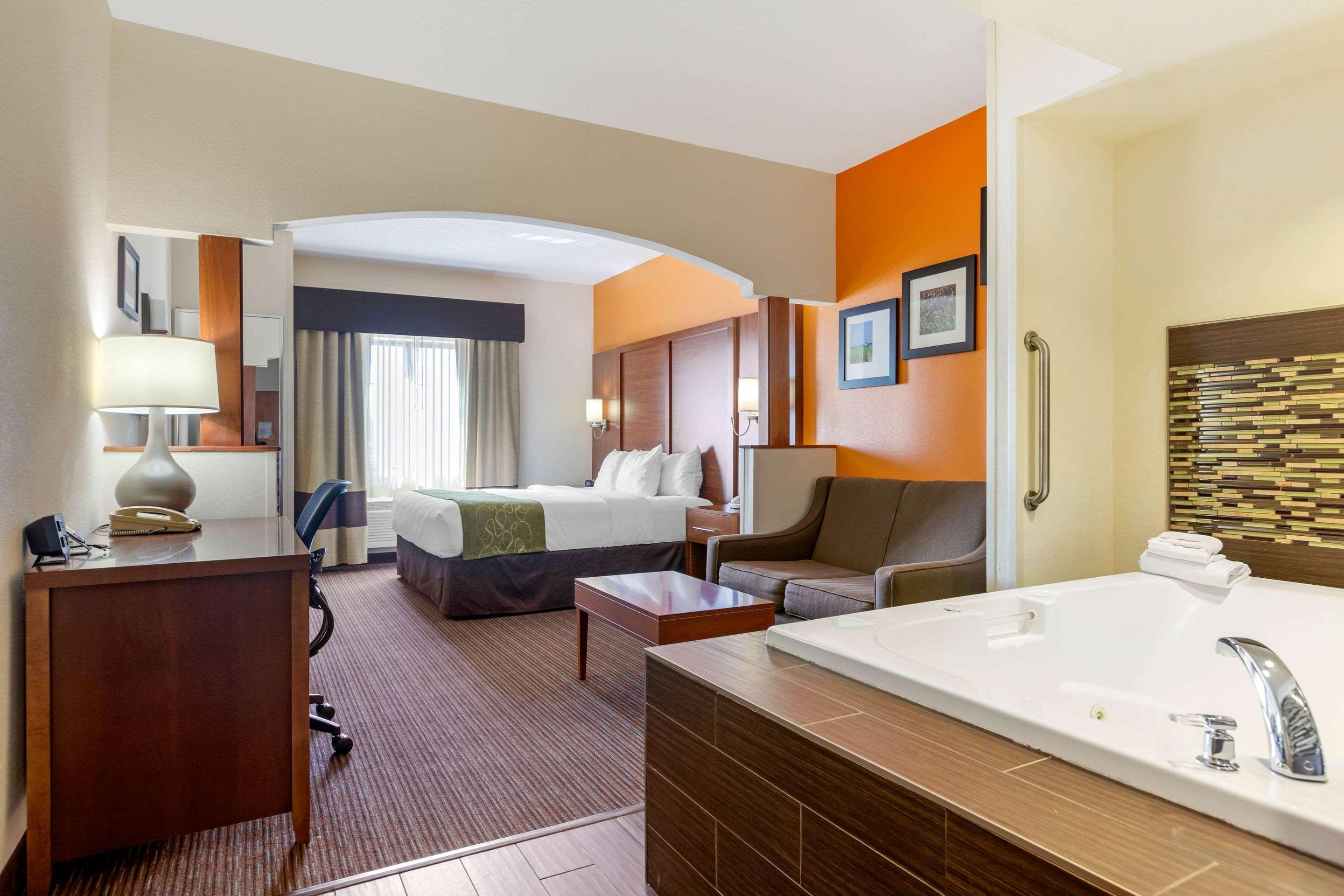 Comfort Suites Stevensville - St Joseph Kültér fotó
